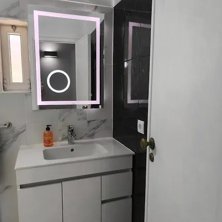 House For 4 By The Sea Nyaraló *